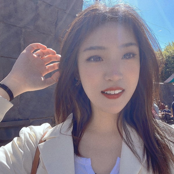 Muqing - Chinese teacher - Chicago