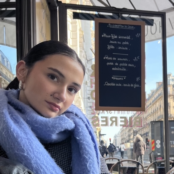Inès - Prof d'espagnol - Paris