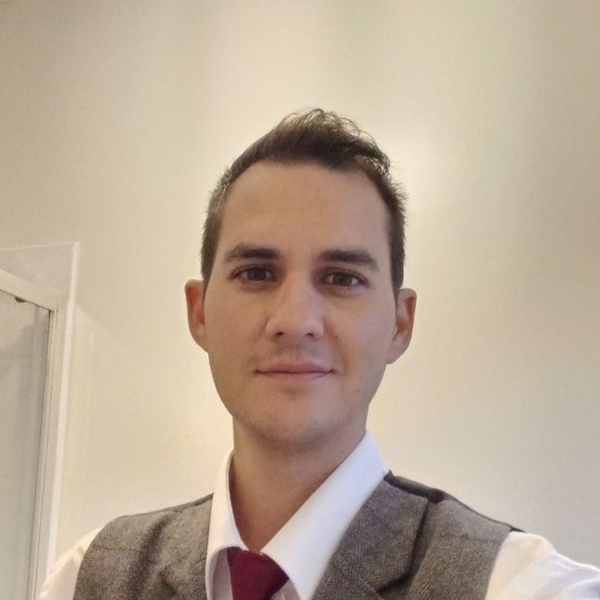 Malaguita - Spanish tutor - Surfers Paradise
