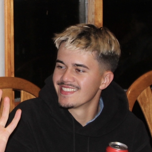 Lucas - Prof de français - Saint-Agathon