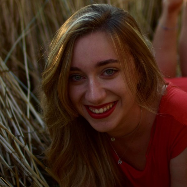Rebecca - Insegnante di aiuto compiti - Novara