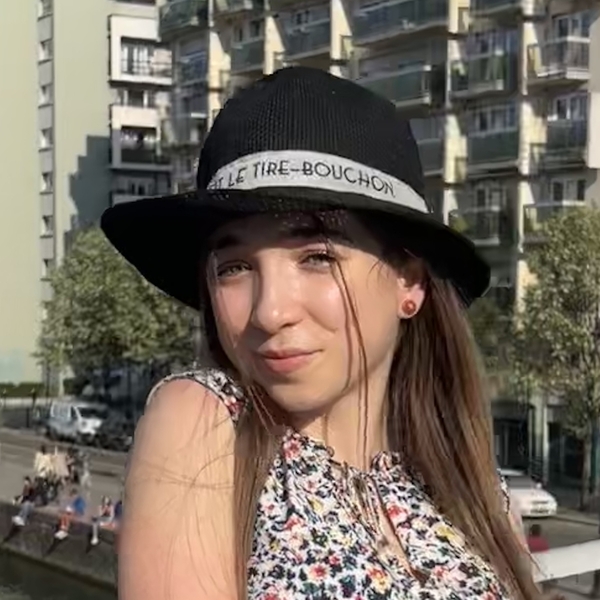 Inès - Profe de francés - Santiago