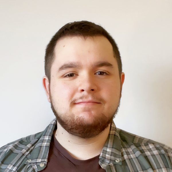 Denis - Prof de réseaux sociaux - Montpellier