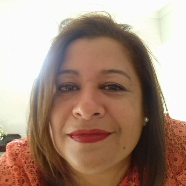 Cris - Professor de português - Bauru