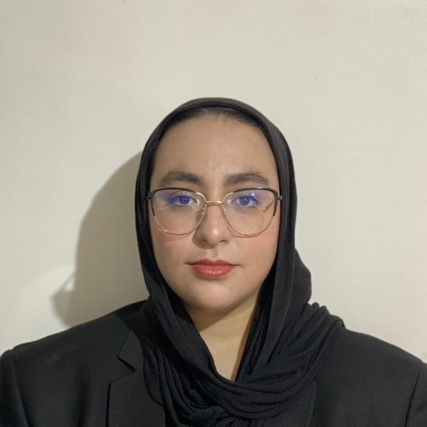 Yasmina - Prof d'arabe - Tanger