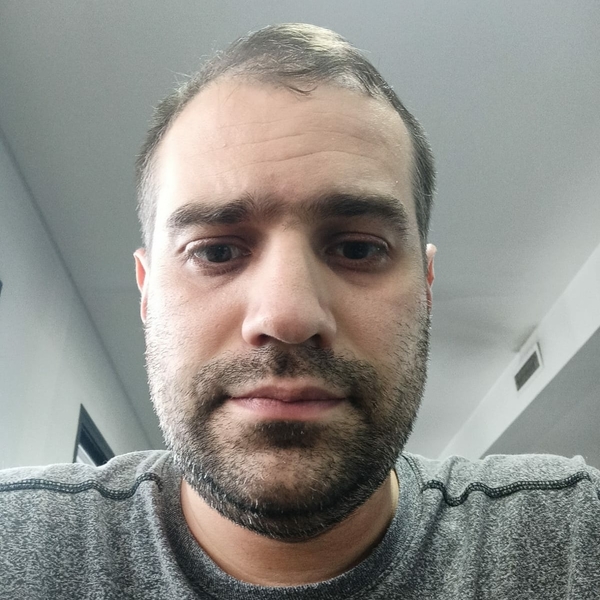 Leonel - Profe de programación - Quilmes Oeste