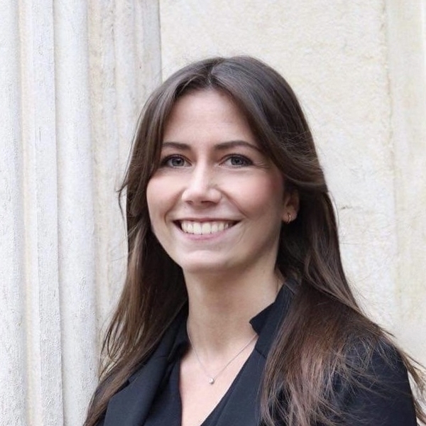 Manon - Prof de droit civil - Lyon 2e