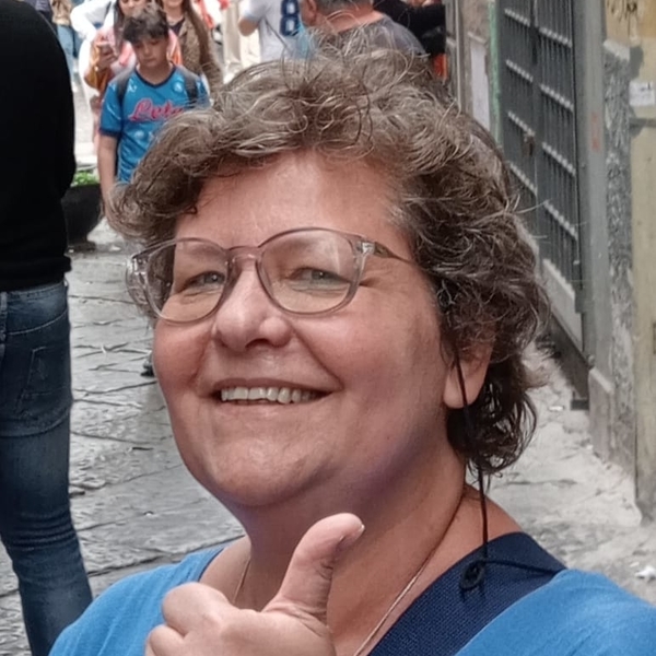 Maria Teresa - Insegnante di aiuto compiti - Avellino