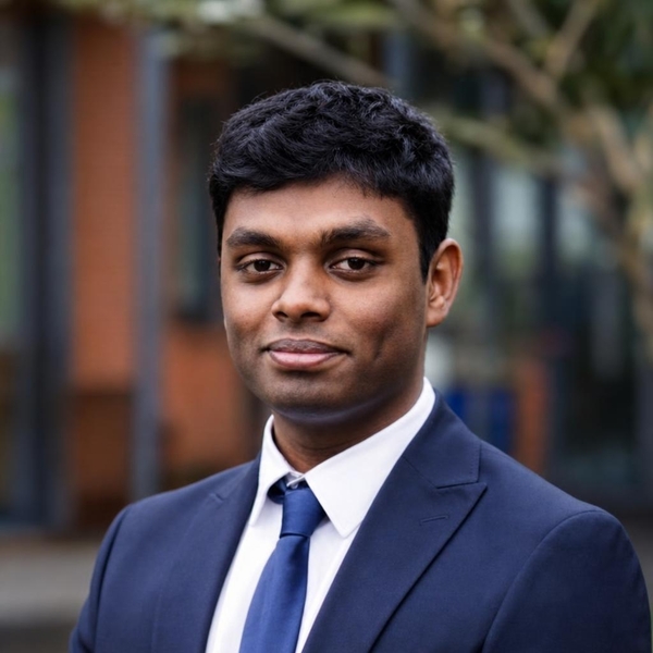 Sayanen - Biology tutor - New Malden