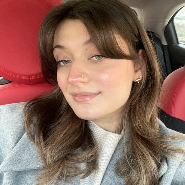 Dina - Prof de soutien scolaire - Esch-sur-Alzette