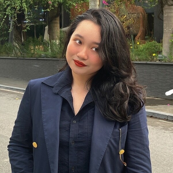 Khánh Vi - Piano tutor - North Melbourne