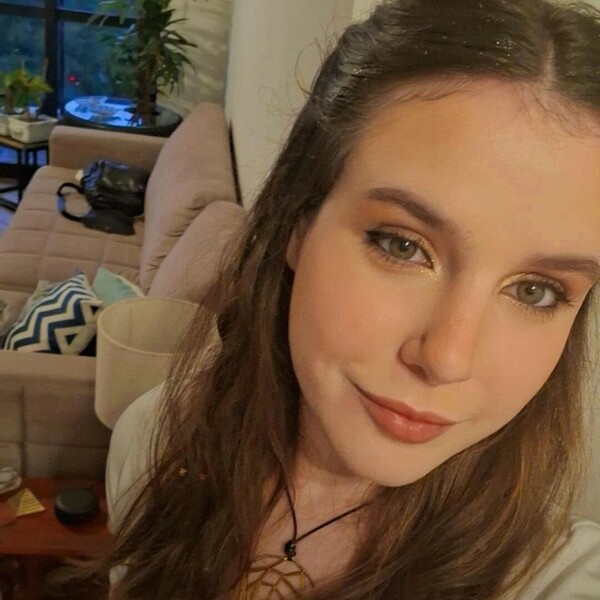 Ana - Professor de inglês - São Paulo