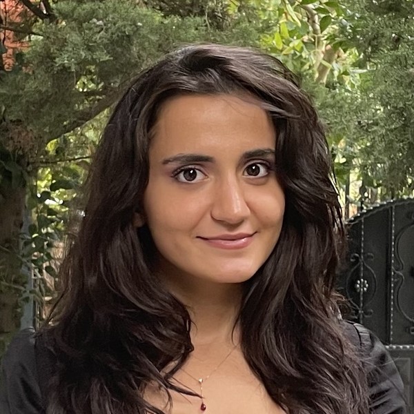 Zeynep - Türkçe öğretmeni - Şile