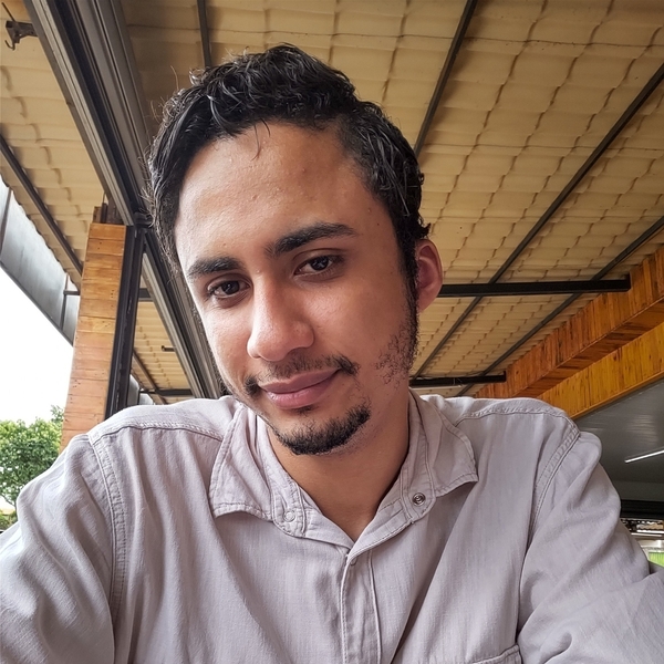 Alexandre - Professor de química - Aparecida de Goiânia