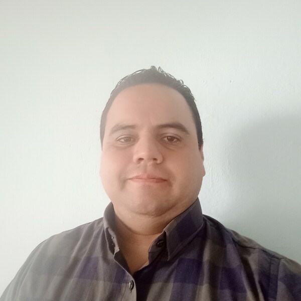 JAMES - profesor de español para extranjeros - Oluta