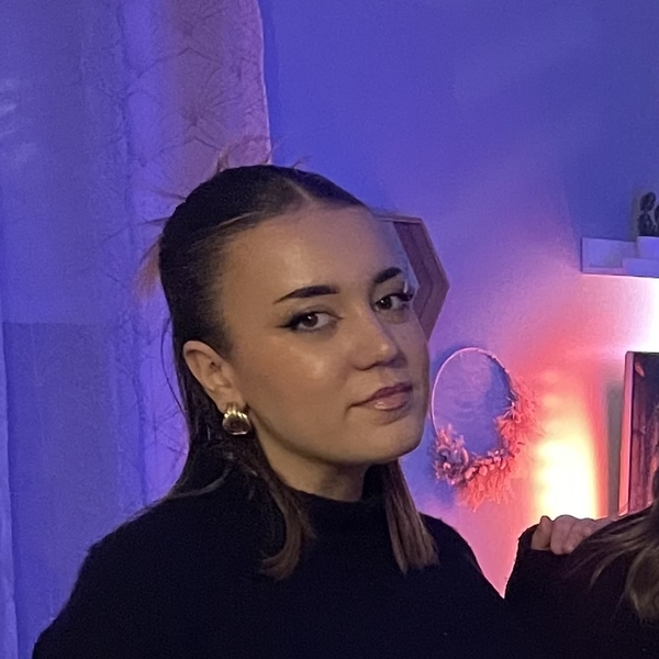 Sarah - Prof d'aide aux devoirs - Villefranche-sur-Saône