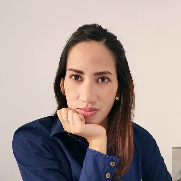 Silvia - profesor de diseño gráfico - Barranco