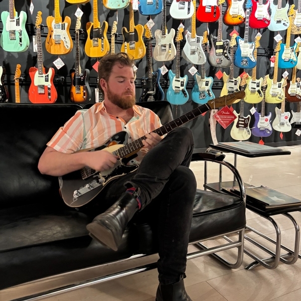 Joseph - Bass guitar tutor - Los Angeles