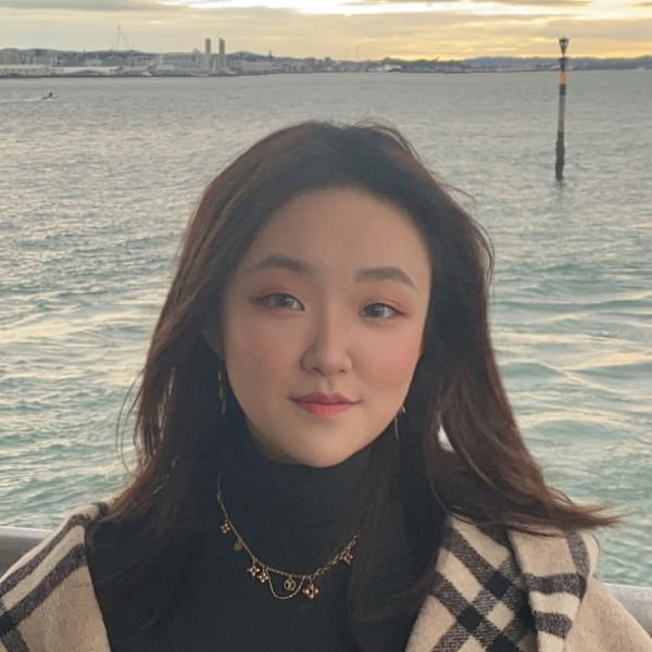 Charlotte - Chinese tutor - Auckland