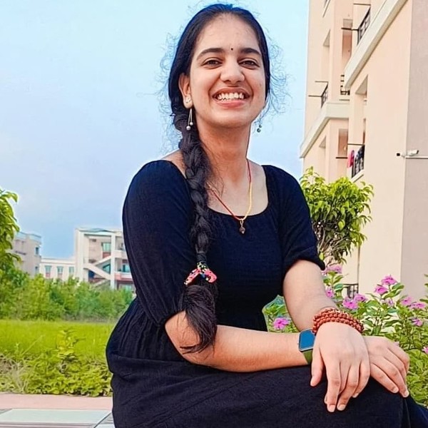 Riya - Yoga instructor - Haridwar
