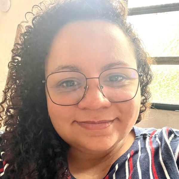 Ariele - Prof de programação - Lisboa