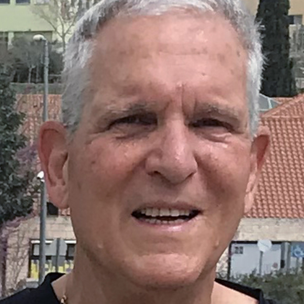Rafi - מורה לאנגלית - כפר ורדים