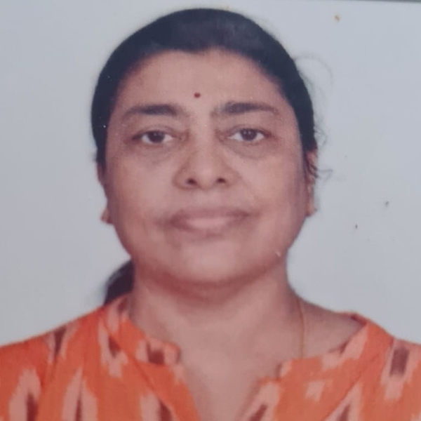 Subhashini - Hatha yoga instructor - Tiruchirappalli