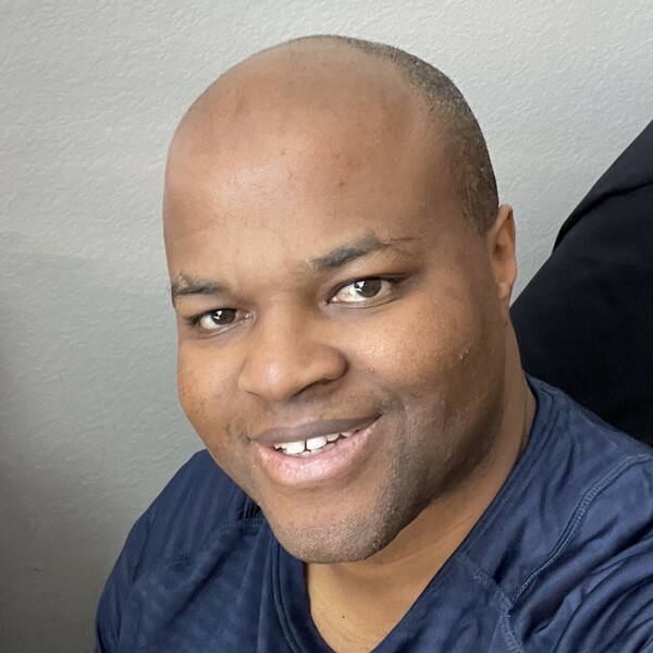 Saliou - French tutor - Webster Groves