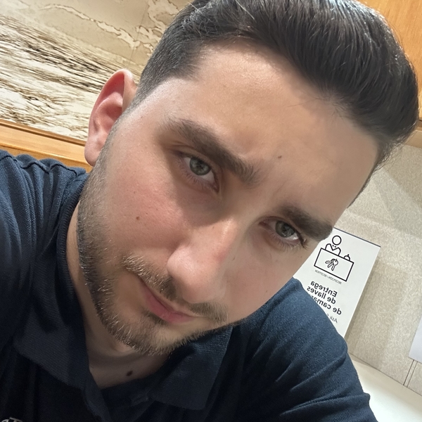 Alex - Profesor de informática - Castellón de la Plana