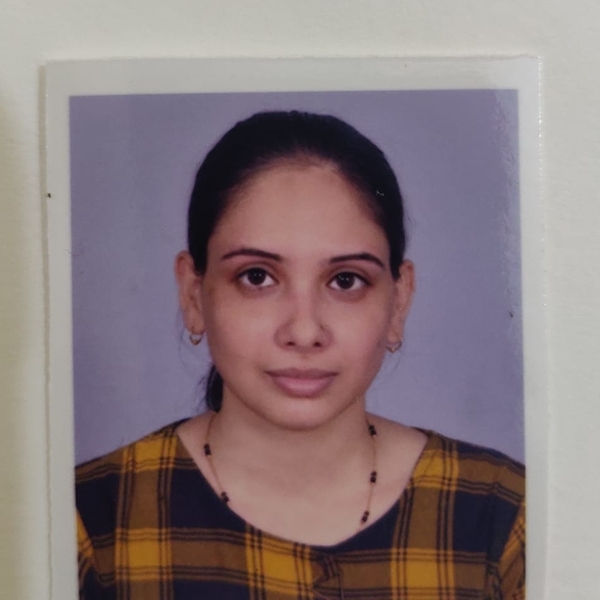 Divya - English tutor - Lucknow