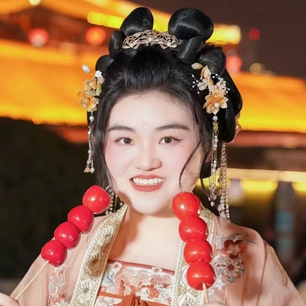Zhang - Chinese teacher - Exeter