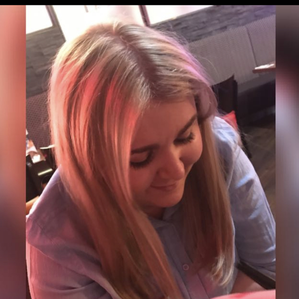Claire - English tutor - Birkenhead