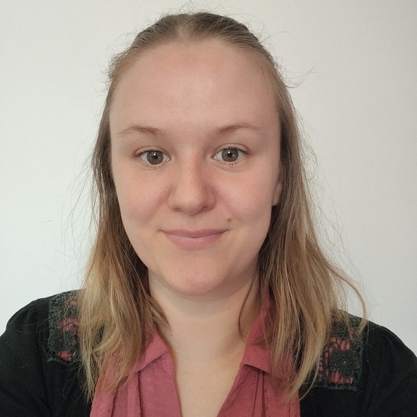 Anne-Laure - Prof de français - Louvigné-du-Désert