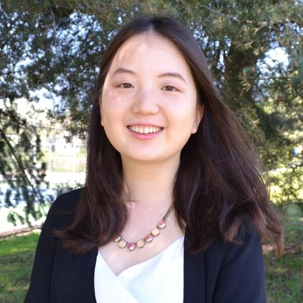 Emma - English tutor - North Vancouver