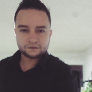Andres - Profesor de física - Bogotá
