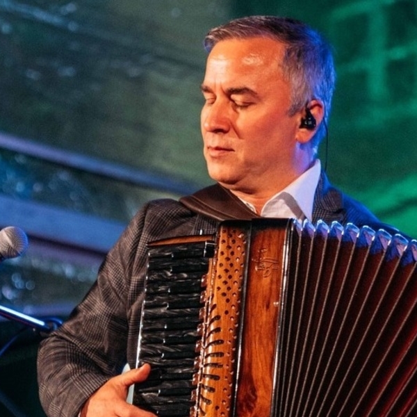 Iurie - Accordion tutor - London