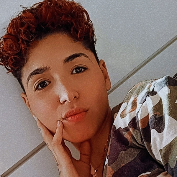 Camila - Professor de português - Rio de Janeiro
