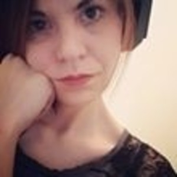 Maggee - English listening tutor - Surrey