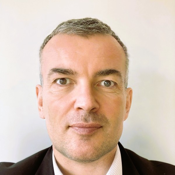 Mikael - Prof de management - Lyon 4e