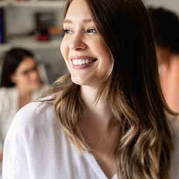 Antônia - English tutor - Oldham
