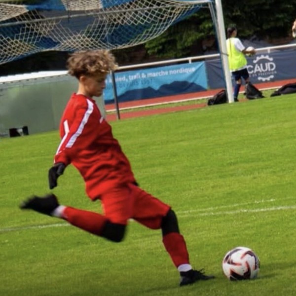 Jaya - Prof de football - Valleiry