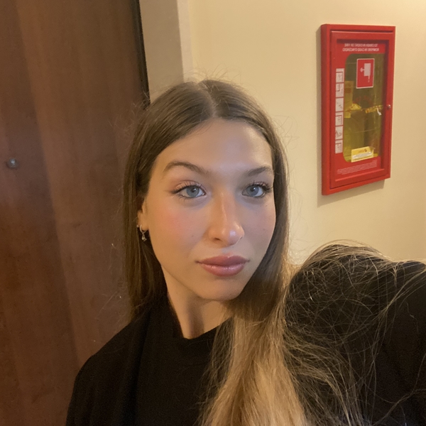 Laura - Insegnante di aiuto compiti - Ladispoli