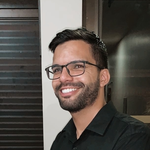 Thiago - Professor de inglês - Juiz de Fora