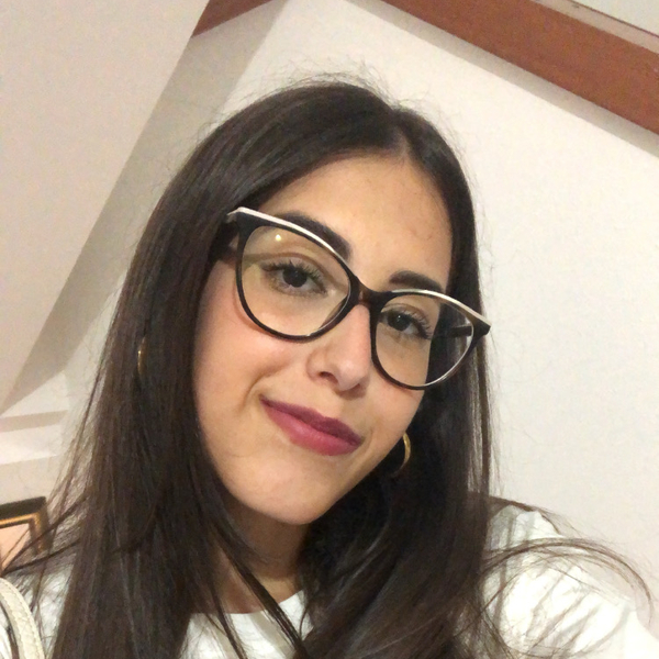 Donatella - Insegnante di aiuto compiti - Lecce
