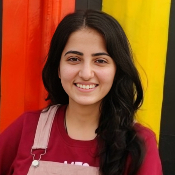 Divya - Physics tutor - Regina