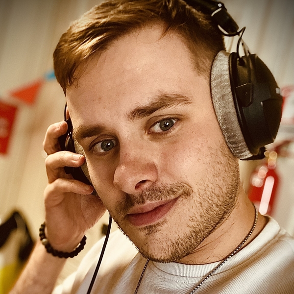 FLORIAN - Prof de création de podcast - Rennes