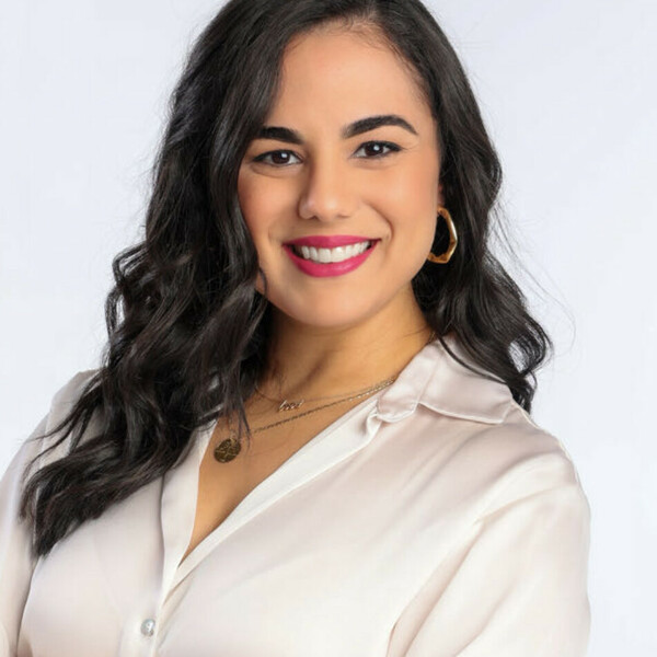 Yoshira - Spanish tutor - Orlando