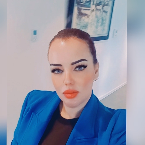 Sarrah - Prof de français - Casablanca