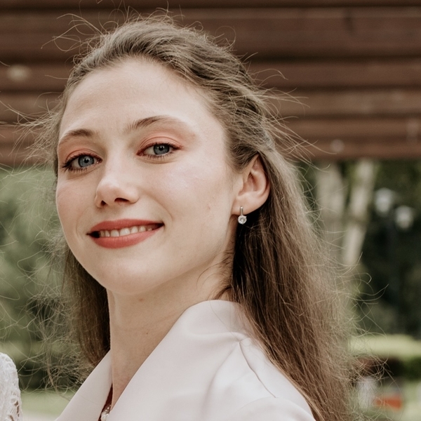Юлия - викладач веб-дизайну - Київ