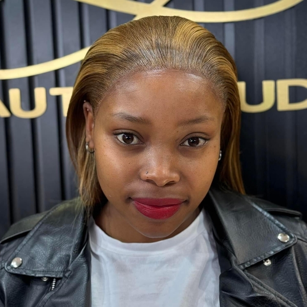 Samkeliswa - English tutor - Newcastle